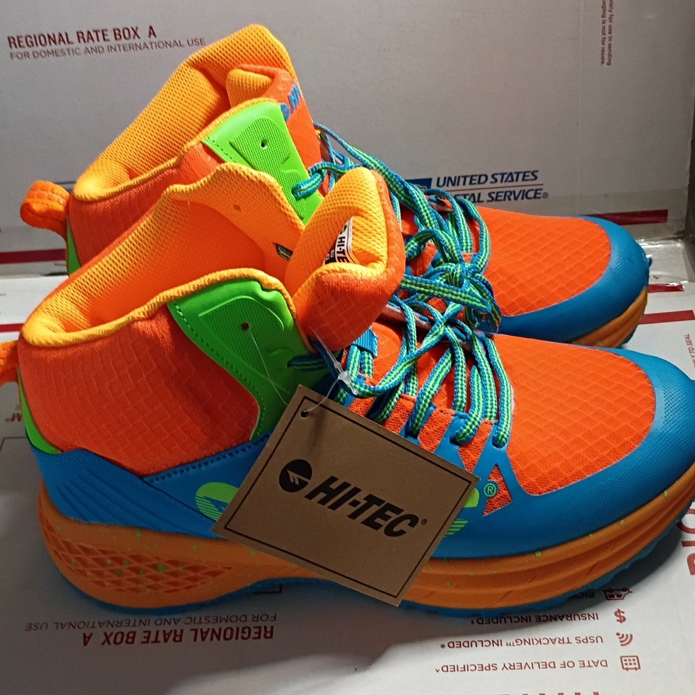 Hi-Tec Man Vibrant Orange and Blue Sneakers